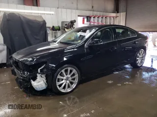 2017 Volvo S60 Inscription with VIN LYV402TK5HB147083, listed as a Copart auction lot 45586185 with 37,594 mi miles and Salvage Title. Bid and sale history available at carsss.com. Image 1.