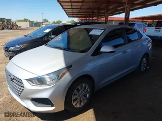 2018 Hyundai Accent SE with VIN 3KPC24A3XJE011393, listed as a IAAI auction lot 40350100 with 139,696 mi miles. Bid and sale history available at carsss.com. Image 17.