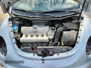 2010 Volkswagen Beetle with VIN 3VWRG3AG9AM018685, listed as a Copart auction lot 64543775 with 103,537 mi miles and Salvage title. Bid and sale history available at DreamBid. Image 11.