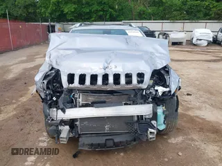 2020 Jeep Cherokee Limited with VIN 1C4PJMDX3LD531197, listed as a IAAI auction lot 42128640 with 98,104 mi miles and . Bid and sale history available at DreamBid. Image 13.