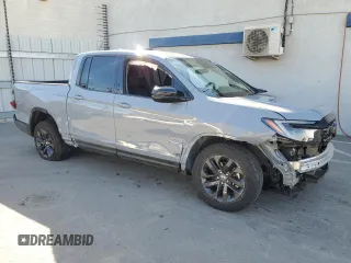 2024 Honda Ridgeline Sport z VIN 5FPYK3F18RB021179, wystawiony jako Copart lot #82610364 z przebiegiem 8 393 mil mil oraz Szkoda całkowita • Salvage title. Historia ofert i sprzedaży dostępna na DreamBid. Obrazek 4.