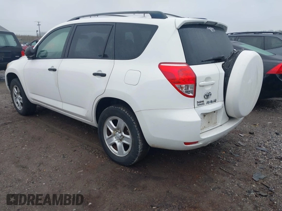 2006 Toyota RAV4 with VIN JTMBD33VX65015543, listed as a IAAI auction lot 41986857 with 124,709 mi miles. Bid and sale history available at carsss.com. Image 3.