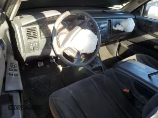 2001 Dodge Dakota with VIN 1B7GG26XX1S346850, listed as a Copart auction lot 44520225 with 183,893 mi miles and Salvage Title. Bid and sale history available at carsss.com. Image 8.