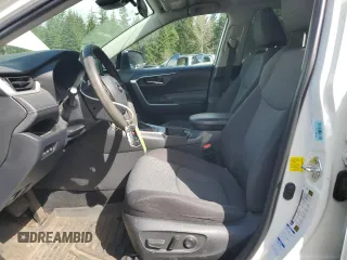 2020 Toyota RAV4 XLE with VIN 2T3P1RFV0LC099665, listed as a Copart auction lot 51187755 with 86,198 mi miles and Salvage Title. Bid and sale history available at DreamBid. Image 7.