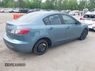2011 Mazda Mazda3 i Sport with VIN JM1BL1UF9B1465202, listed as a IAAI auction lot 42119001 with 122,198 mi miles. Bid and sale history available at carsss.com. Image 4.