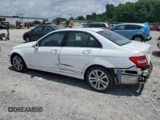 2013 Mercedes-Benz C 300 Sport с VIN WDDGF8AB8DG146385, выставлен на аукционе Copart как лот 60044345 с пробегом 86 768 миль миль и Чистый • Clean title. История ставок и продаж доступна на DreamBid. Изображение 2.