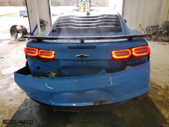 2022 Chevrolet Camaro ZL1 with VIN 1G1FK1R65N0107806, listed as a Copart auction lot 84560574 with 21,710 mi miles and Salvage Title. Bid and sale history available at carsss.com. Image 6.