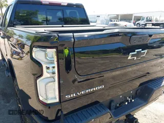 2021 Chevrolet Silverado 1500 LT Trail Boss with VIN 1GCPYFED2MZ422861, listed as a IAAI auction lot 41784383 with 53,167 mi miles and . Bid and sale history available at DreamBid. Image 6.