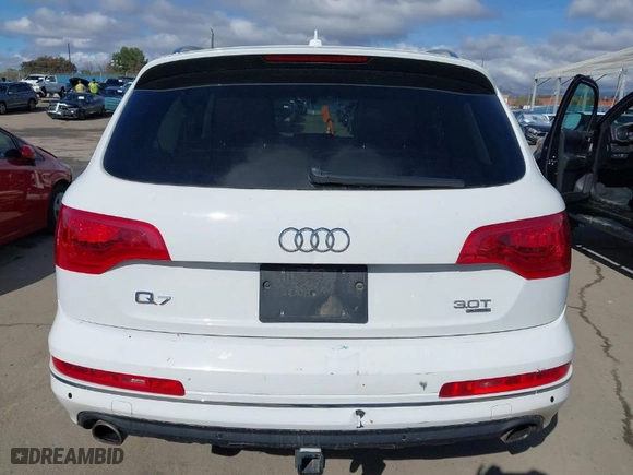 2014 Audi Q7 3.0T Premium Plus with VIN WA1LGAFE9ED017617, listed as a IAAI auction lot 41533872 with 79380 miles. Bid and sale history available at carsss.com. Image 16.