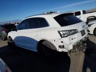 2018 Audi SQ5 Prestige with VIN WA1C4AFYXJ2104340, listed as a Copart auction lot 82862384 with 57,521 mi miles and Salvage Title. Bid and sale history available at DreamBid. Image 2.