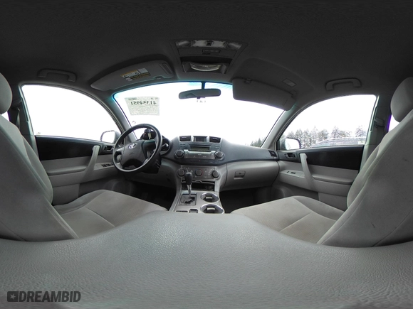 2010 Toyota Highlander with VIN 5TDBK3EH5AS005681, listed as a IAAI auction lot 41354951 with 151,298 mi miles. Bid and sale history available at carsss.com. Image 18.