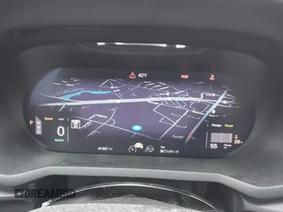 2022 Polestar 2 z VIN LPSED3KA0NL072994, wystawiony jako IAAI lot #41722564 z przebiegiem 44 897 mil mil oraz . Historia ofert i sprzedaży dostępna na DreamBid. Obrazek 7.