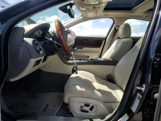 2012 Jaguar XJ with VIN SAJWA1CBXCLV30538, listed as a Copart auction lot 53162225 with 95,666 mi miles and Salvage Title. Bid and sale history available at carsss.com. Image 7.