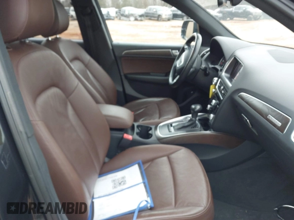 2017 Audi Q5 Premium with VIN WA1C2AFP5HA091896, listed as a IAAI auction lot 41553610 with 124,553 mi miles. Bid and sale history available at carsss.com. Image 5.