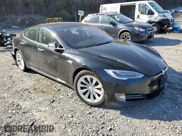 2019 Tesla Model S 75D with VIN 5YJSA1E21KF311317, listed as a Copart auction lot 53268765 with 81,898 mi miles and Salvage title. Bid and sale history available at DreamBid. Image 4.