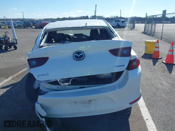 2022 Mazda 3 S with VIN JM1BPAALXN1508318, listed as a IAAI auction lot 41669583 with 38,620 mi miles and . Bid and sale history available at DreamBid. Image 16.
