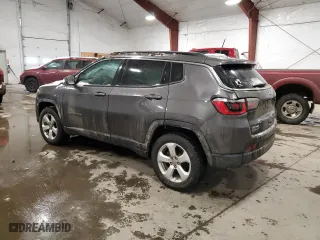 2020 Jeep Compass Latitude with VIN 3C4NJDBB4LT209435, listed as a Copart auction lot 88519935 with 0 mi miles and Salvage Title. Bid and sale history available at carsss.com. Image 2.