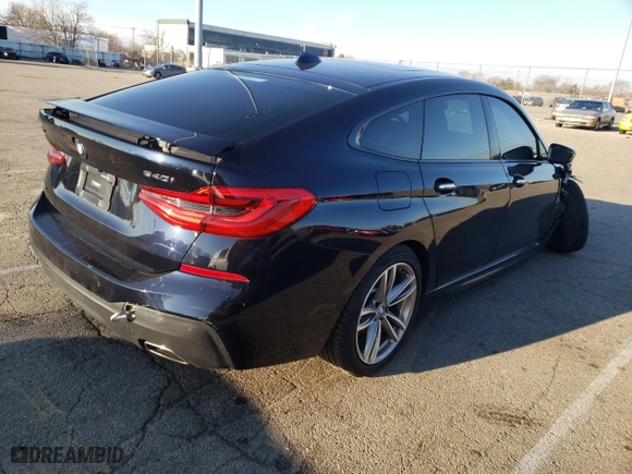 2018 BMW 6 Series 640i xDrive with VIN WBAJV6C58JBK07576, listed as a Copart auction lot 42206533 with 42,132 mi miles. Bid and sale history available at carsss.com. Image 3.
