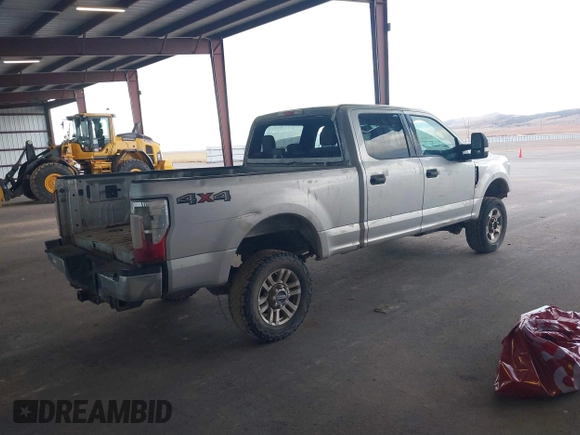 2017 Ford F-250 Lariat with VIN 1FT7W2B64HED52264, listed as a IAAI auction lot 41180825 with 192,109 mi miles and . Bid and sale history available at DreamBid. Image 4.