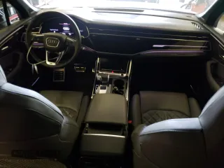 2020 Audi SQ7 z VIN WA1VWAF76LD011638, wystawiony jako Copart lot #62838173 z przebiegiem 22 533 mil mil oraz . Historia ofert i sprzedaży dostępna na DreamBid. Obrazek 8.
