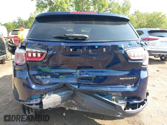2018 Jeep Compass Sport with VIN 3C4NJDAB8JT143518, listed as a IAAI auction lot 42465162 with 183,632 mi miles and . Bid and sale history available at DreamBid. Image 16.