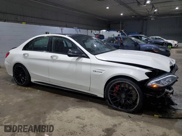 2016 Mercedes-Benz C 63 S AMG z VIN 55SWF8HB7GU098273, wystawiony jako Copart lot #86781954 z przebiegiem 107 642 mil mil oraz Szkoda całkowita • Salvage title. Historia ofert i sprzedaży dostępna na DreamBid. Obrazek 4.