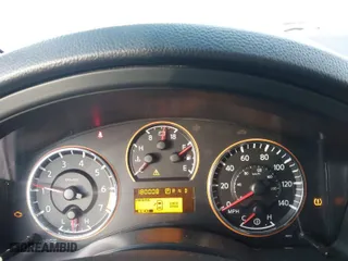 2015 Nissan Armada SV with VIN 5N1BA0ND5FN601574, listed as a IAAI auction lot 41240197 with 180,008 mi miles. Bid and sale history available at carsss.com. Image 7.