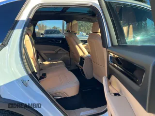 2019 Porsche Cayenne E-Hybrid with VIN WP1AE2AY1KDA51961, listed as a Copart auction lot 43854295 with 109,233 mi miles and Clean title. Bid and sale history available at DreamBid. Image 6.