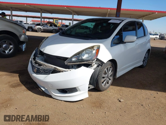 2012 Honda Fit Sport with VIN JHMGE8H55CC000608, listed as a IAAI auction lot 42025275 with 111,621 mi miles. Bid and sale history available at carsss.com. Image 17.