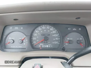 2004 Mercury Grand Marquis LS Premium z VIN 2MEFM75W14X643516, wystawiony jako IAAI lot #42007171 z przebiegiem 213 531 mil mil oraz . Historia ofert i sprzedaży dostępna na DreamBid. Obrazek 7.