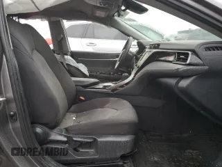 2020 Toyota Camry LE with VIN 4T1C11AK3LU984849, listed as a Copart auction lot 43397225 with 0 mi miles and Salvage Title. Bid and sale history available at carsss.com. Image 7.