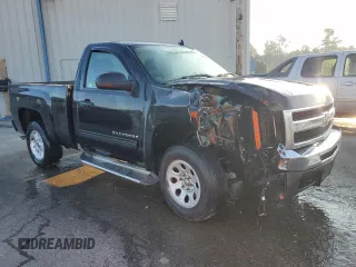 2011 Chevrolet Silverado 1500 LT with VIN 1GCNKSE0XBZ191140, listed as a Copart auction lot 85941724 with 105,235 mi miles and Clean Title. Bid and sale history available at DreamBid. Image 4.