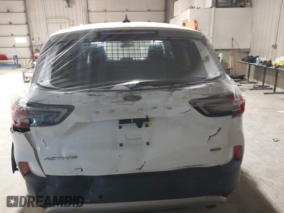 2023 Ford Escape Active with VIN 1FMCU0GZ8PUB32735, listed as a IAAI auction lot 41415559 with 8,785 mi miles and . Bid and sale history available at DreamBid. Image 16.
