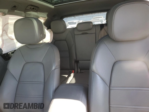 2020 Porsche Cayenne S z VIN WP1AB2AY0LDA28956, wystawiony jako Copart lot #71782972 z przebiegiem Nie podano mil oraz . Historia ofert i sprzedaży dostępna na DreamBid. Obrazek 10.