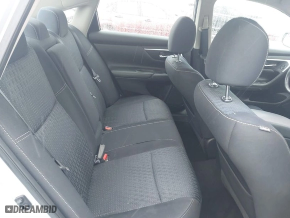 2016 Nissan Altima 2.5 SR with VIN 1N4AL3AP3GC129874, listed as a IAAI auction lot 41582912 with 106,536 mi miles. Bid and sale history available at carsss.com. Image 8.