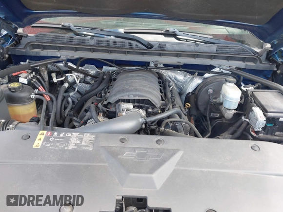 2018 Chevrolet Silverado 1500 LT with VIN 3GCUKREC0JG366590, listed as a IAAI auction lot 42045634 with 92,989 mi miles. Bid and sale history available at carsss.com. Image 10.