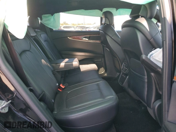 2017 Lincoln MKX Reserve z VIN 2LMPJ6LR1HBL50045, wystawiony jako Copart lot #54411455 z przebiegiem 49 704 mil mil oraz Szkoda całkowita • Salvage title. Historia ofert i sprzedaży dostępna na DreamBid. Obrazek 10.