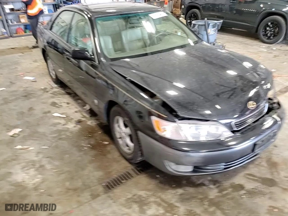 1998 Lexus ES 300 Luxury Sport Sdn with VIN JT8BF28G6W5034300, listed as a Copart auction lot 52575405 with 126,099 mi miles and Non Repairable. Bid and sale history available at carsss.com. Image 11.