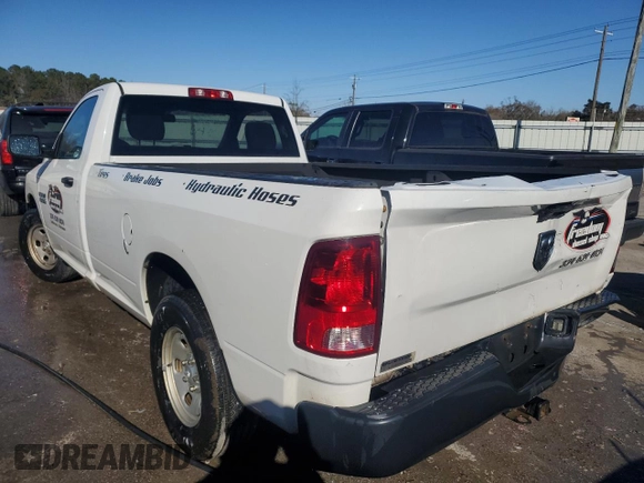 2015 Ram 1500 Tradesman z VIN 3C6JR6DG4FG522338, wystawiony jako Copart lot #86081314 z przebiegiem 131 186 mil mil oraz Szkoda całkowita • Salvage title. Historia ofert i sprzedaży dostępna na DreamBid. Obrazek 2.