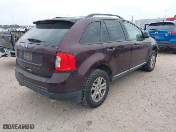 2011 Ford Edge SE with VIN 2FMDK3GC2BBA45323, listed as a IAAI auction lot 41928577 with 132,035 mi miles. Bid and sale history available at carsss.com. Image 4.