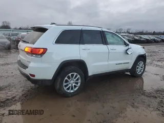 2022 Jeep Grand Cherokee WK Laredo X with VIN 1C4RJFAG2NC175097, listed as a Copart auction lot 85304994 with 41,600 mi miles and Salvage Title. Bid and sale history available at carsss.com. Image 3.