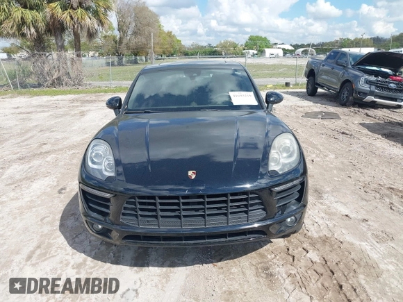 2018 Porsche Macan with VIN WP1AA2A55JLB18776, listed as a IAAI auction lot 41693219 with 121,090 mi miles and . Bid and sale history available at DreamBid. Image 12.