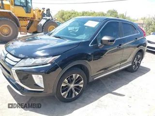 2018 Mitsubishi Eclipse Cross SE z VIN JA4AT5AA5JZ039030, wystawiony jako IAAI lot #42421884 z przebiegiem 65 982 mil mil oraz . Historia ofert i sprzedaży dostępna na DreamBid. Obrazek 18.