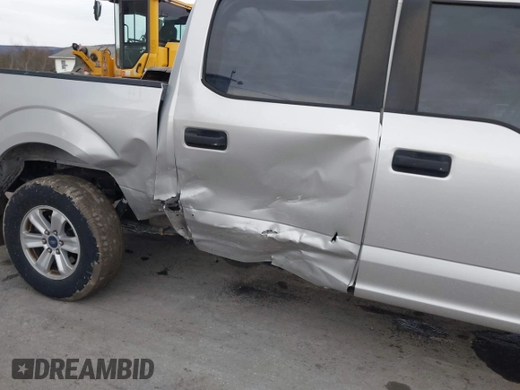 2016 Ford F-150 XLT with VIN 1FTEW1EP6GFB35880, listed as a IAAI auction lot 41655537 with 110,645 mi miles. Bid and sale history available at carsss.com. Image 6.