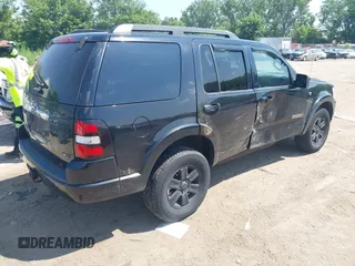 2008 Ford Explorer XLT with VIN 1FMEU73848UA24189, listed as a IAAI auction lot 42543732 with 260,131 mi miles and . Bid and sale history available at DreamBid. Image 4.