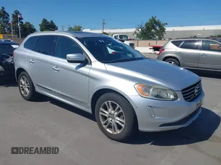 2015 Volvo XC60 z VIN YV426MDC3F2562486, wystawiony jako IAAI lot #42172876 z przebiegiem 188 898 mil mil oraz . Historia ofert i sprzedaży dostępna na DreamBid. Obrazek 1.