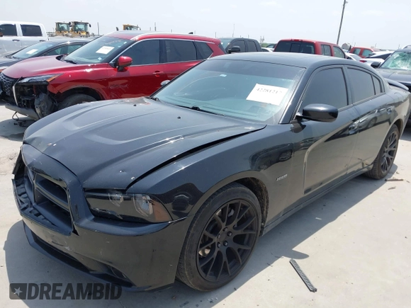 2014 Dodge Charger RT z VIN 2C3CDXCT4EH337763, wystawiony jako IAAI lot #42281217 z przebiegiem 121 653 mil mil oraz . Historia ofert i sprzedaży dostępna na DreamBid. Obrazek 20.