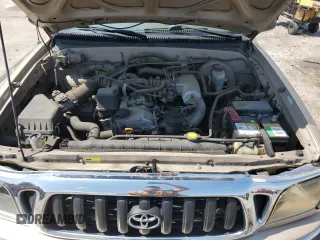 2002 Toyota Tacoma PreRunner with VIN 5TESM92N52Z087438, listed as a Copart auction lot 59807645 with 169,002 mi miles and Salvage title. Bid and sale history available at DreamBid. Image 11.