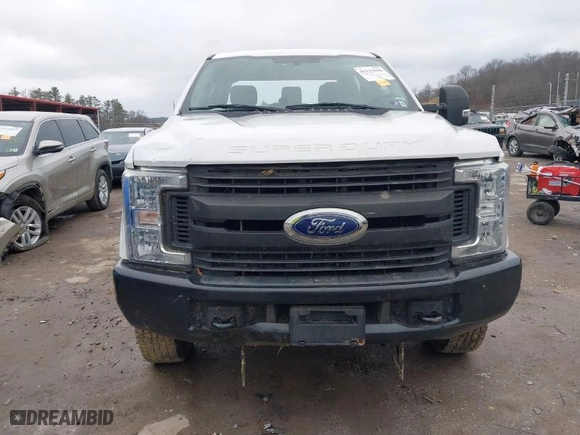 2019 Ford Super Duty F-250 SRW XL with VIN 1FT7W2B60KEE72179, listed as a IAAI auction lot 41115656 with 91,331 mi miles. Bid and sale history available at carsss.com. Image 12.