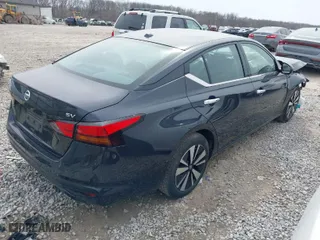2020 Nissan Altima 2.5 SV with VIN 1N4BL4DV6LC210396, listed as a IAAI auction lot 41829883 with 63,274 mi miles. Bid and sale history available at carsss.com. Image 4.